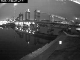 064001_946198244.jpg