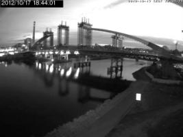 184401_394645416.jpg