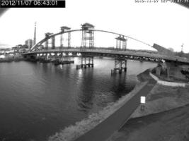 064301_872204127.jpg