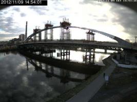 145401_449129844.jpg
