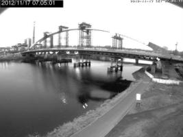 070501_825742415.jpg
