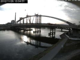 130401_975696785.jpg