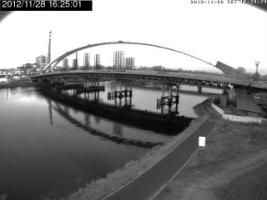 162501_402397332.jpg