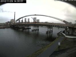 143001_421120530.jpg