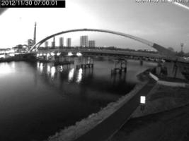 070001_915772042.jpg