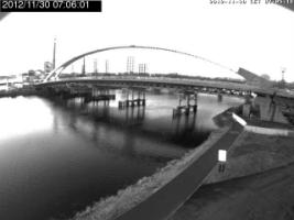070601_924056640.jpg