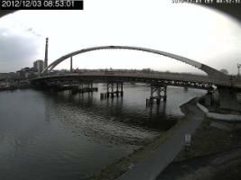 085301_985048977.jpg