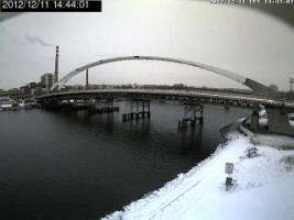 144401_937501743.jpg