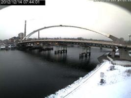 074401_940363873.jpg