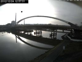 125701_870446320.jpg