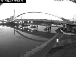 073001_729437508.jpg