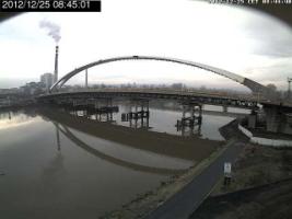 084501_942090489.jpg