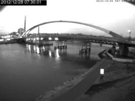 073001_501073554.jpg