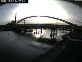 142701_592917857.jpg