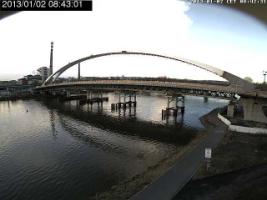 084301_560319466.jpg