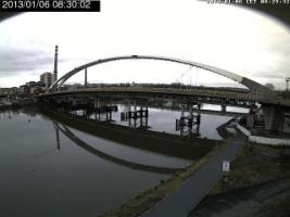 083002_698690581.jpg