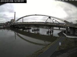125001_905542402.jpg