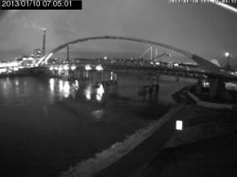 070501_917749531.jpg