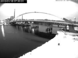 073001_285403646.jpg