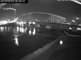 060501_798364702.jpg
