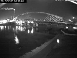 061001_940235391.jpg