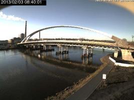 084001_413246049.jpg