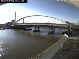 104101_655098136.jpg