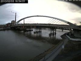 165401_904590346.jpg