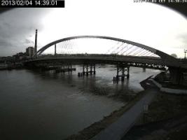 143901_852601091.jpg