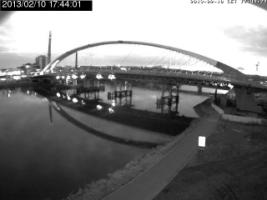 174401_670003951.jpg