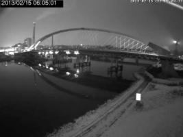 060501_915534456.jpg
