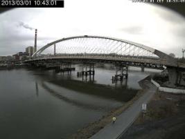 104301_532530443.jpg