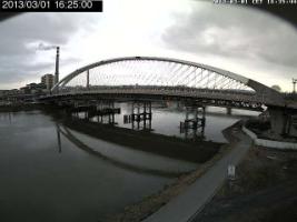 162500_499943017.jpg