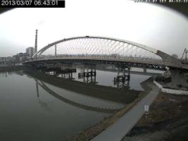 064301_866372304.jpg