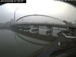 073001_723893760.jpg