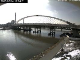 120401_924821664.jpg