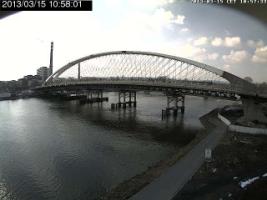 105801_143376401.jpg