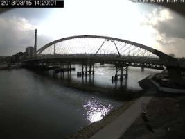 142001_866615946.jpg