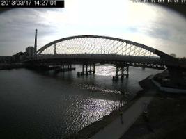 142701_119429284.jpg