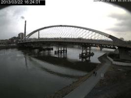 162401_421976453.jpg
