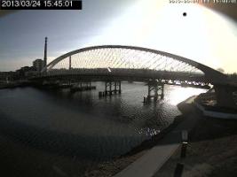 154501_473842462.jpg