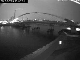 195001_697303117.jpg