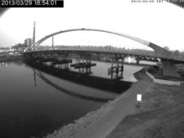 185401_972105315.jpg