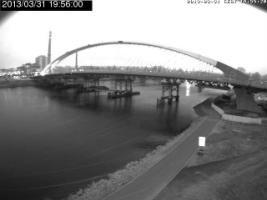 195600_609731343.jpg