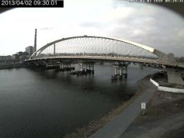 093001_777141353.jpg