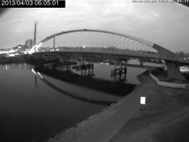 060501_933784281.jpg