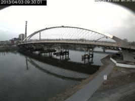 093001_640906069.jpg
