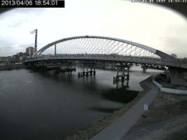 185401_433120852.jpg