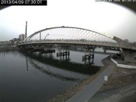 073001_672236103.jpg