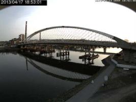 185301_854063094.jpg
